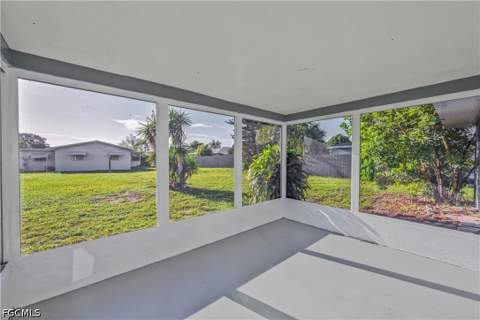 208 Norwich Ave, Lehigh Acres FL - photo 21 of 23