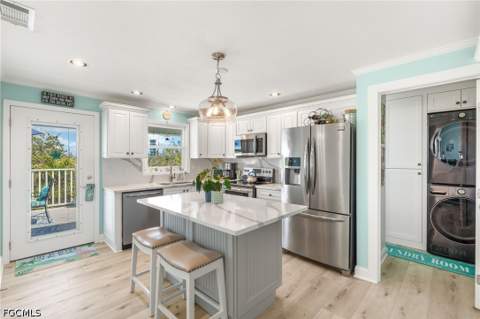 970 Sand Castle Rd, Sanibel FL - photo 13 of 41