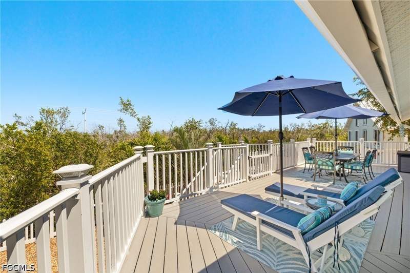 3 bedroom SingleFamilyResidence at 970 Sand Castle Rd, The Dunes Sanibel Island, Sanibel — photo 3