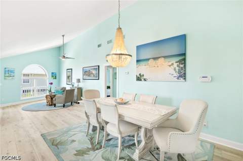 970 Sand Castle Rd, Sanibel FL - photo 9 of 41
