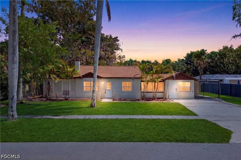 3 bedroom SingleFamilyResidence at 363 New York Dr, Alabama Grove Terrace, Fort Myers — photo 4