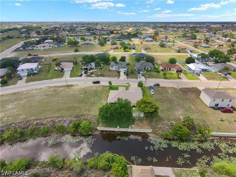 3 bedroom SingleFamilyResidence at 1315 NE 20th AVE, CAPE CORAL, Cape Coral — photo 3