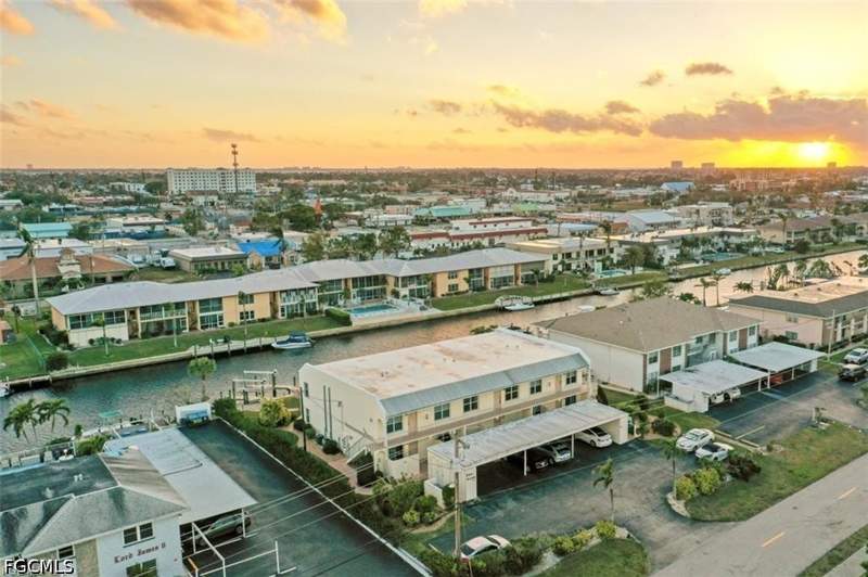 2 bedroom Condominium at 912 SE 46th St 201, Villa Grande, Cape Coral — photo 3