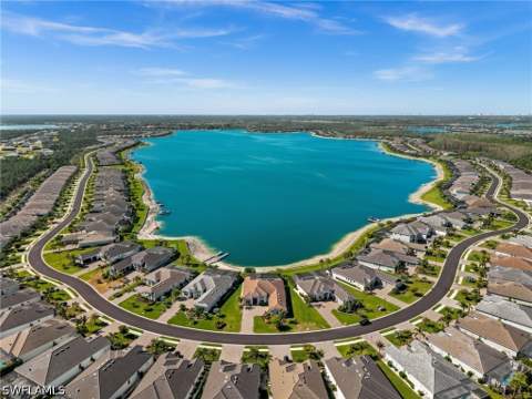 14352 Blue Bay Cir, Fort Myers FL - photo 6 of 49