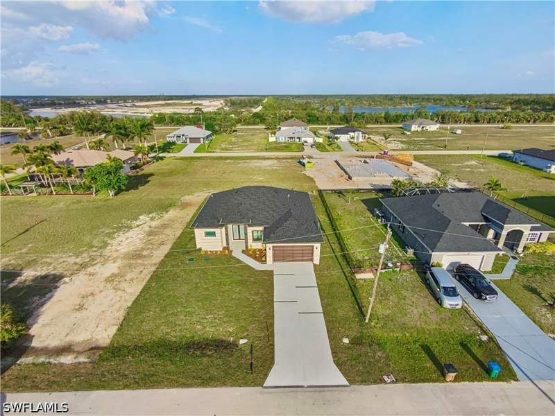 4 bedroom SingleFamilyResidence at 3539 NW 41st Pl, Cape Coral, Cape Coral — photo 4