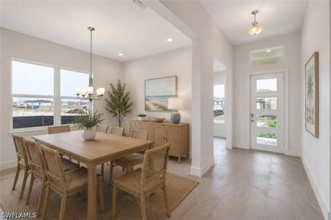8718 Driftwood Dr, Naples FL - photo 6 of 29