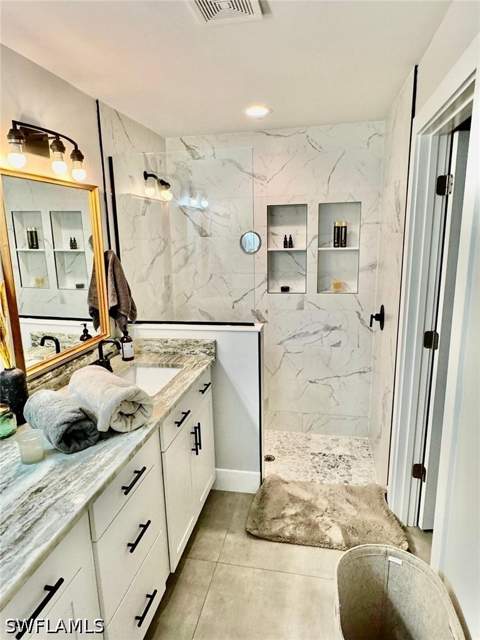 1010 Allman Ave, Lehigh Acres FL - photo 10 of 29