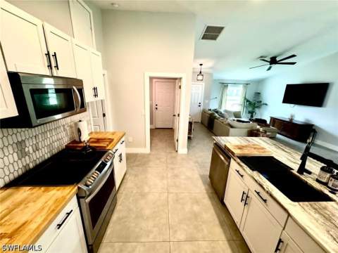 1010 Allman Ave, Lehigh Acres FL - photo 9 of 29