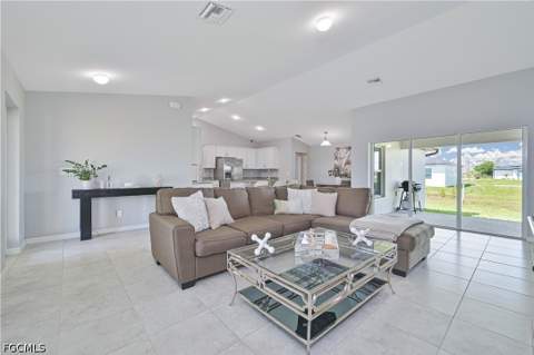 2433 NW 3rd Ter, Cape Coral FL - photo 11 of 27