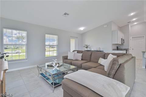 2433 NW 3rd Ter, Cape Coral FL - photo 12 of 27