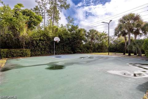 15715 Marcello Cir, Naples FL - photo 12 of 46