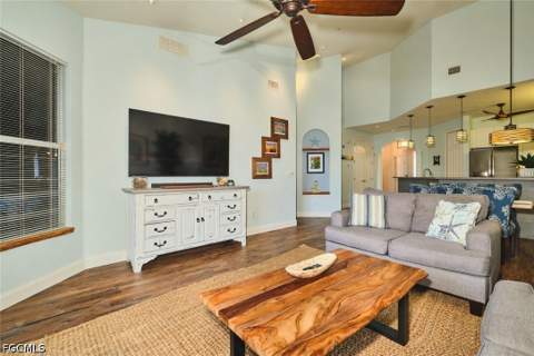 15256 Riverbend Blvd 202, North Fort Myers FL - photo 9 of 35