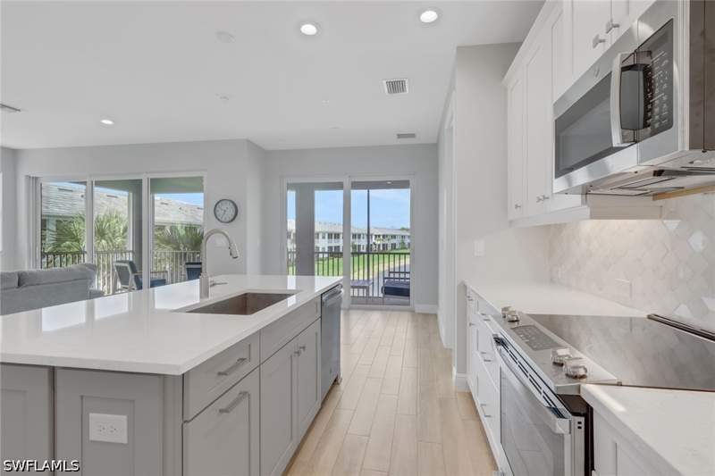 2 bedroom Condominium at 2633 Seychelles Cir 2305, Seychelles, Naples — photo 4