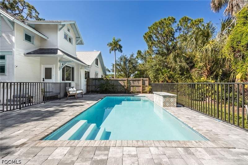4 bedroom SingleFamilyResidence at 1473 Barcelona Ave, Valencia Terrace, Fort Myers — photo 2