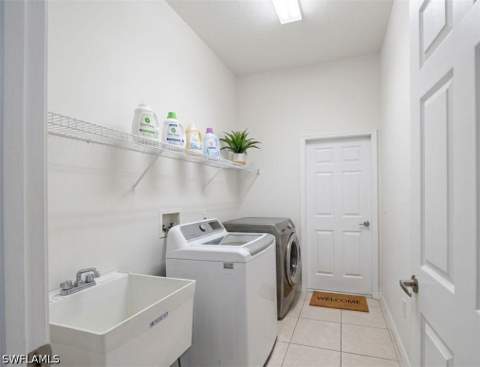 3935 10th Ave NE, Naples FL - photo 9 of 16