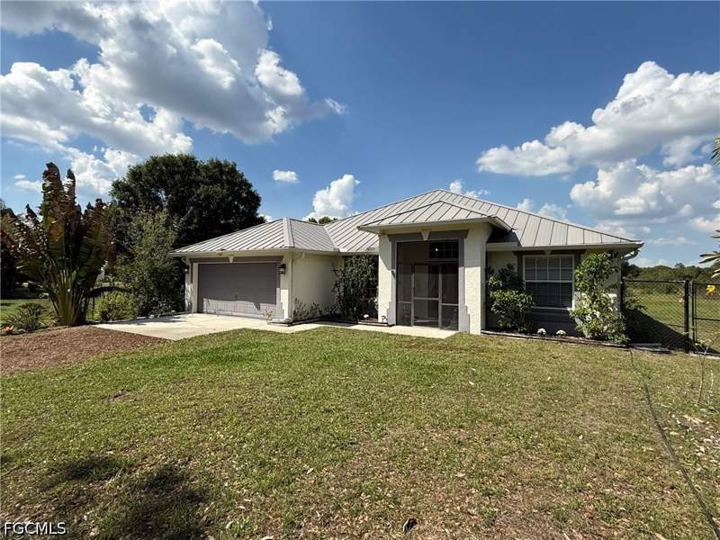 3 bedroom SingleFamilyResidence at 4665 47th Ave NE, Golden Gate Estates, Naples — photo 2