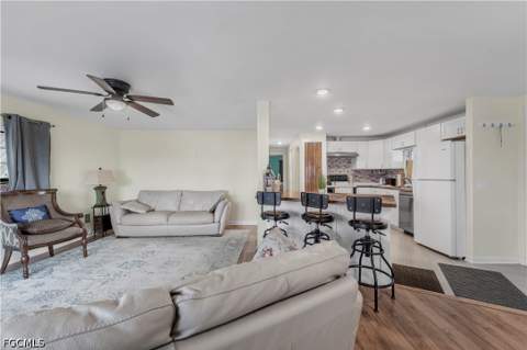 5655 Captain John Smith Loop, North Fort Myers FL - photo 10 of 48