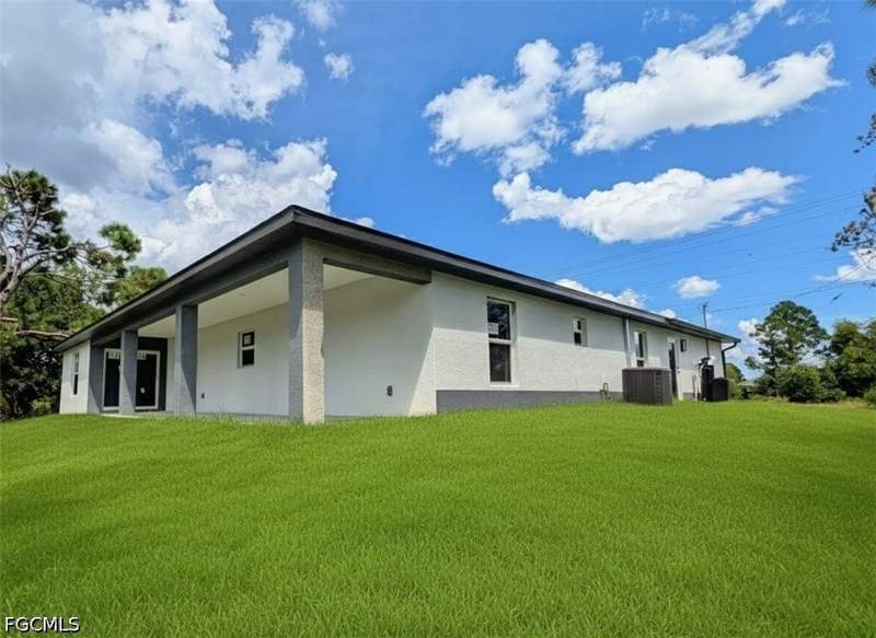 4 bedroom SingleFamilyResidence at 798 Bell Blvd S, Lehigh Acres, Lehigh Acres — photo 5