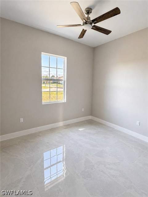 1927 Tryon Ct, Lehigh Acres FL - photo 12 of 17