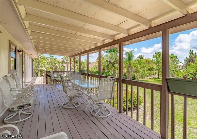 3 bedroom SingleFamilyResidence at 617 Somerset Ct, Tigertail, Marco Island — photo 4