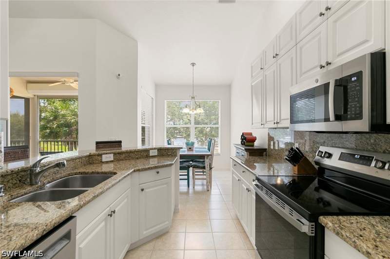 3 bedroom Condominium at 285 Cays Dr 2306, Villages Of Stella Maris, Naples — photo 4