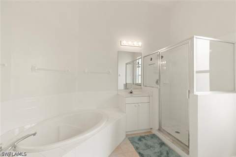 285 Cays Dr 2306, Naples FL - photo 9 of 22