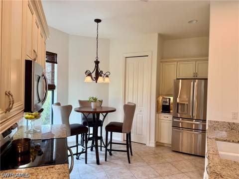7476 Moorgate Point Way, Naples FL - photo 6 of 19