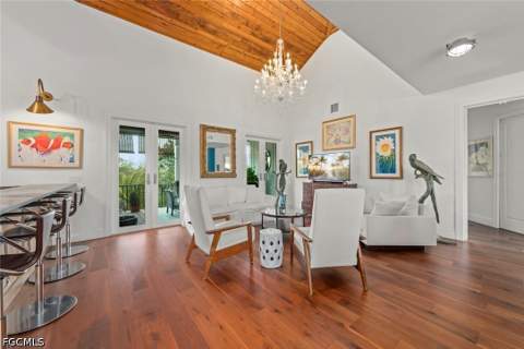 1428 Albatross Rd, Sanibel FL - photo 11 of 42