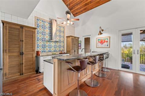 1428 Albatross Rd, Sanibel FL - photo 6 of 42