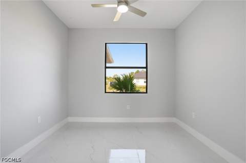 431 Palmyra Ave, Lehigh Acres FL - photo 14 of 44