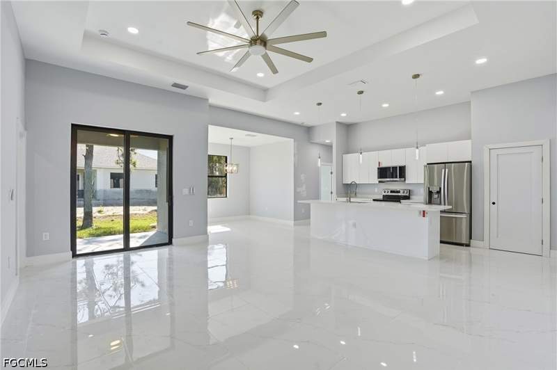 3 bedroom SingleFamilyResidence at 431 Palmyra Ave, Southwood, Lehigh Acres — photo 5