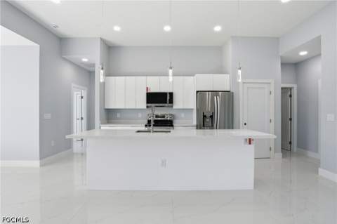 431 Palmyra Ave, Lehigh Acres FL - photo 9 of 44