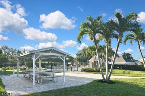 15065 Cloverdale Dr, Fort Myers FL - photo 18 of 22