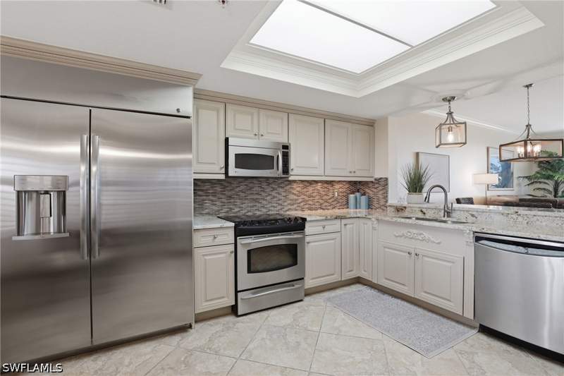 2 bedroom Condominium at 260 Barefoot Beach Blvd 304, Barefoot Beach Club, Bonita Springs — photo 3