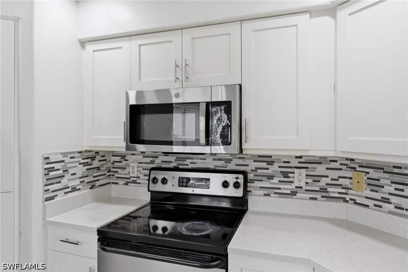 3 bedroom Condominium at 12351 Notting Hill Ln 34, Colony, Bonita Springs — photo 5
