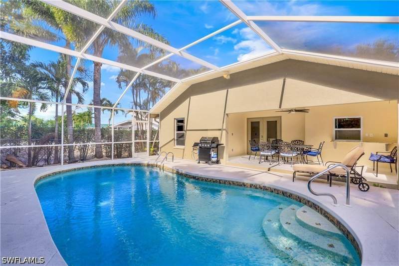 3 bedroom SingleFamilyResidence at 718 95th Ave N, Naples Park, Naples — photo 5