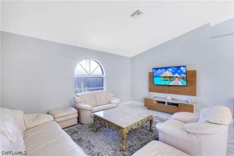718 95th Ave N, Naples FL - photo 6 of 27