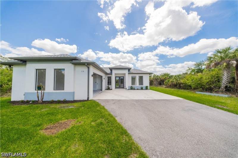 3 bedroom SingleFamilyResidence at 808 37th Ave NW, Golden Gate Estates, Naples — photo 5