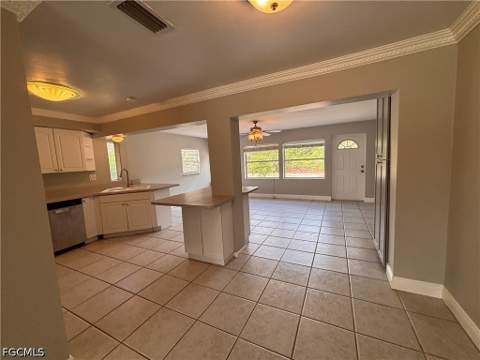 1933 Flamingo Dr, North Fort Myers FL - photo 13 of 48