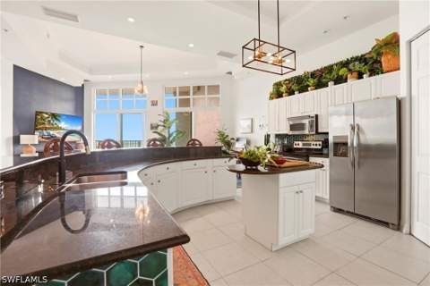 2797 1st St 2105, Fort Myers FL - photo 11 of 49