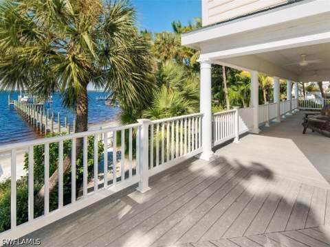 100 Fairview Ave, Fort Myers FL - photo 10 of 42