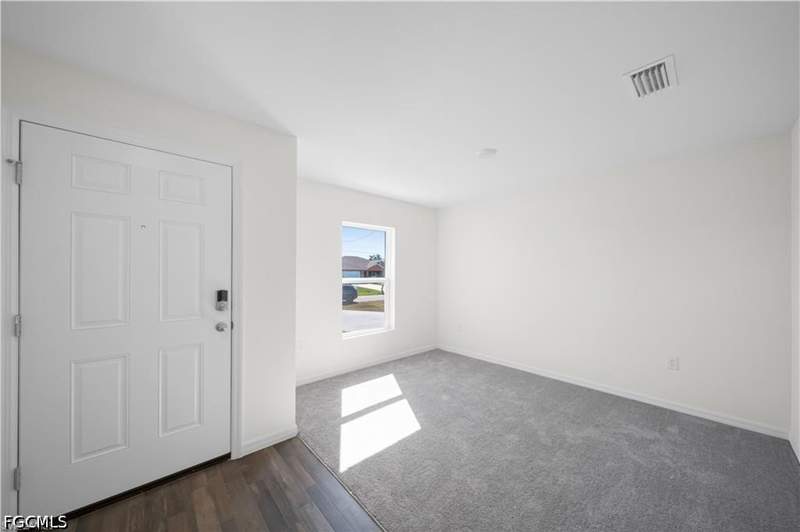 4 bedroom SingleFamilyResidence at 2912 NW 5th Pl, Cape Coral, Cape Coral — photo 4