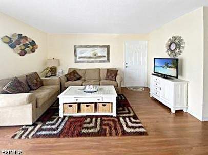 3334 N Key Dr 8, North Fort Myers FL - photo 8 of 18
