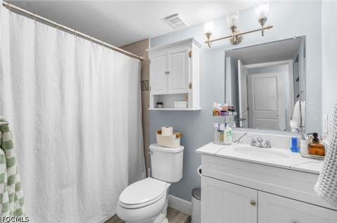 13621 Eagle Ridge Dr 1517, Fort Myers FL - photo 15 of 32