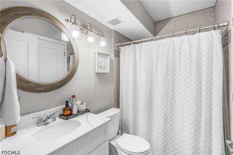 13621 Eagle Ridge Dr 1517, Fort Myers FL - photo 19 of 32