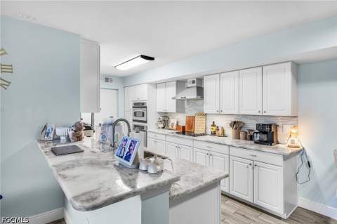 13621 Eagle Ridge Dr 1517, Fort Myers FL - photo 7 of 32