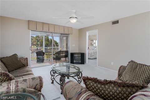 5515 Rattlesnake Hammock Rd 205, Naples FL - photo 10 of 50