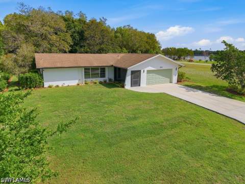 18061 Royal Hammock Blvd, Naples FL - photo 16 of 20