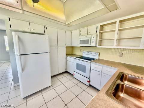 343 Joel Blvd 211-D, Lehigh Acres FL - photo 14 of 29