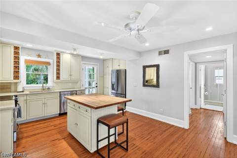 660 8th Ave S, Naples FL - photo 12 of 41